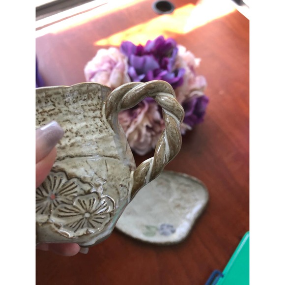 Asian Pottery Tea Cup and Saucer - Picture 9 of 9